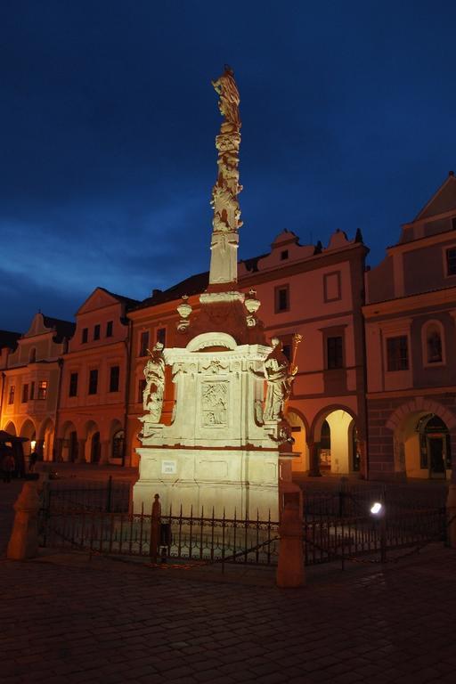 Penzion A Wellness U Trebonske Madony エクステリア 写真